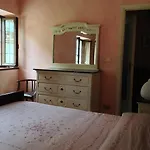 La Tana Del Lupo Apartment