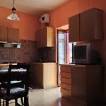 Apartment La Tana Del Lupo