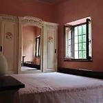 La Tana Del Lupo Apartment