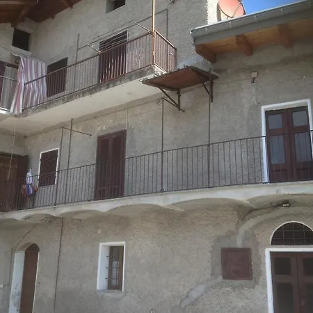 La Tana Del Lupo 엔트라크