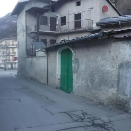 La Tana Del Lupo 엔트라크