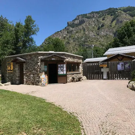 아파트 La Tana Del Lupo *